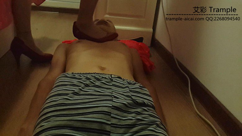 083855yz6u33r31c33hvuf.jpg