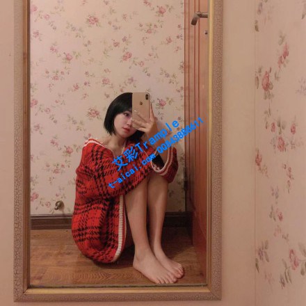 092401dlsay3jyse4leee3.jpg