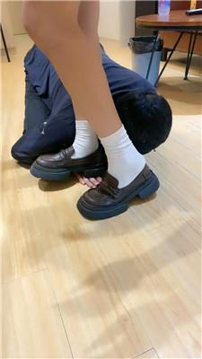 230048jiwwd6i6gazhyel4.jpg