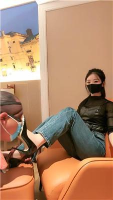 052600h5y7t6jal0luuu70.jpg