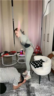 064453im284n28u2m2lefn.jpg