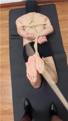 113940dggltqvf82kw1qe8.jpg