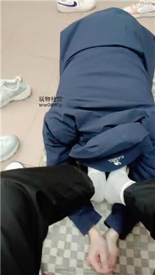 061019hszfb8nffigpskps.jpg