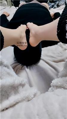 100032kxxxhmdadi256zqi.jpg