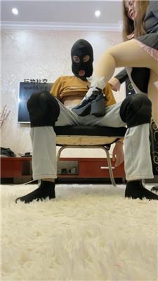 221243v3uhj35xzxjrja53.jpg